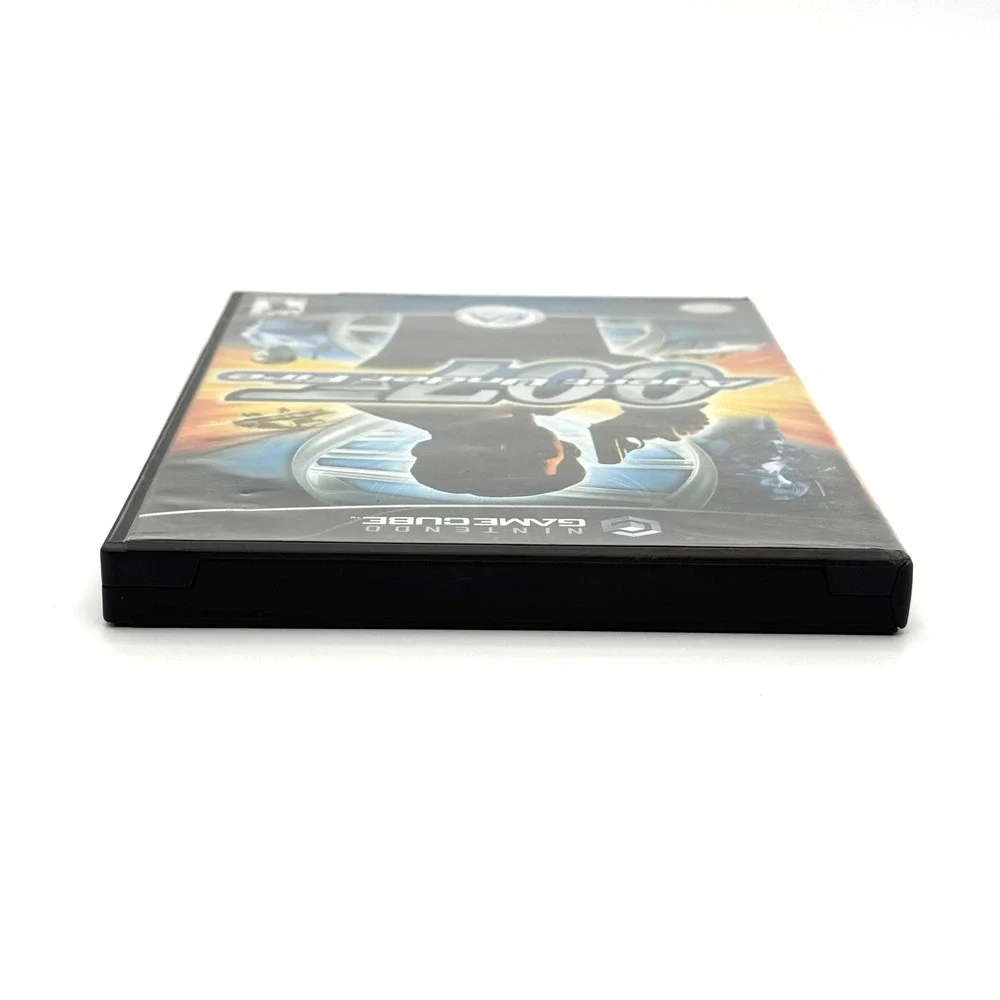James Bond 007 Agent Under Fire Nintendo GameCube Game with Case
